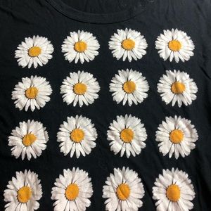 Urban Outfitters Tops - Urban outfitters truly madly deeply daisy cop top Urban Outfitters Tops - Urban outfitters truly madly deeply daisy cop top
